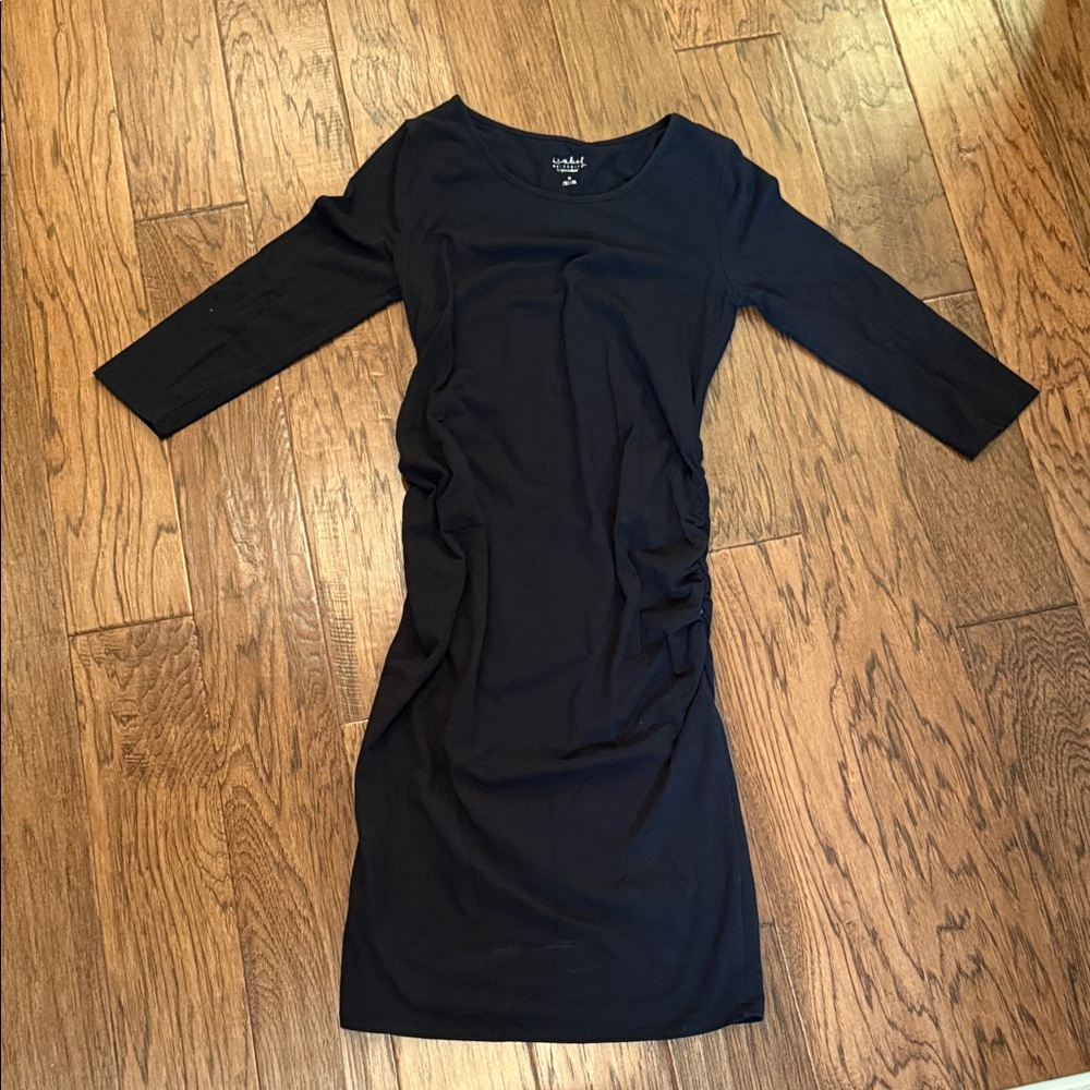 Isabel Maternity by Ingrid & Isabel Black Long Sleeve Dress - Picture 5 of 6